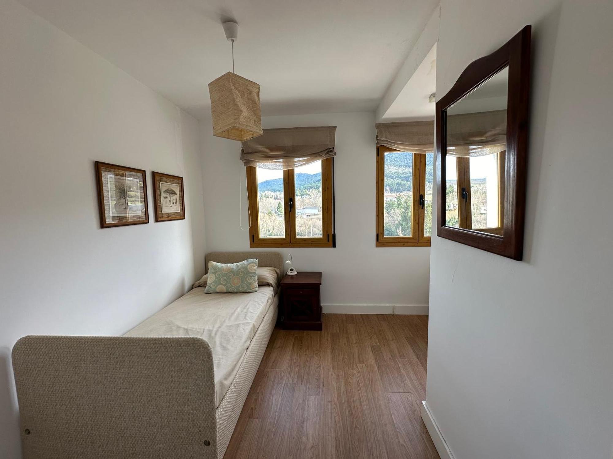 Piso Centrico En El Espinar Apartment Ngoại thất bức ảnh